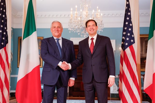 Dazi e politica estera: Tajani a Washington per discutere restrizioni al cellulare a Vienna