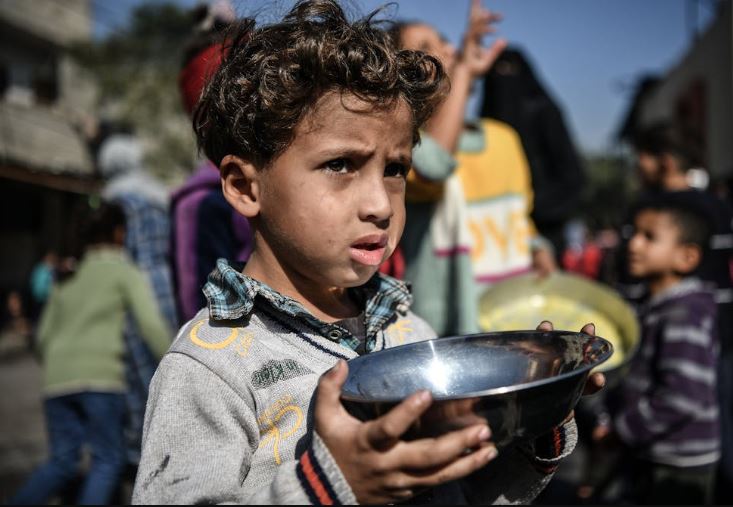 Emergenza a Gaza: gli operatori umanitari vittime della fame