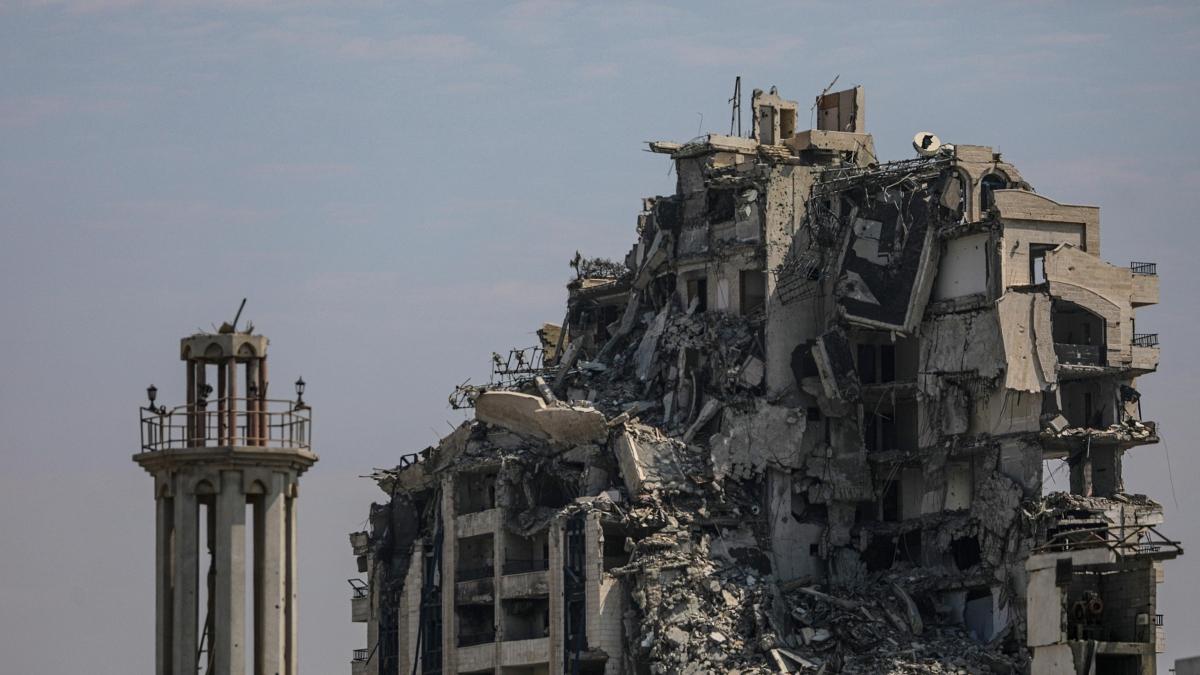 Guerra a Gaza: il premier palestinese chiede a Hamas di deporre le armi e liberare gli ostaggi