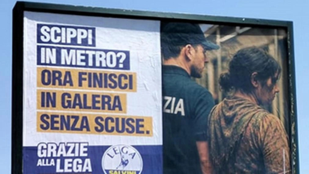 I manifesti della Lega attaccano il Campidoglio: "Costituzione violata"