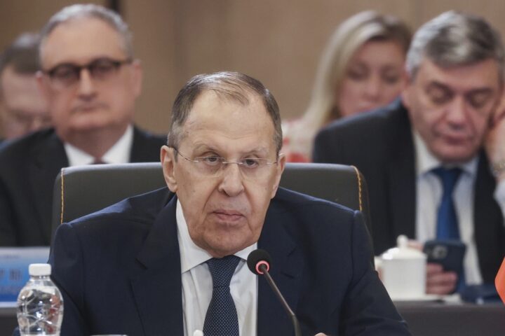 «Il linguaggio d'odio verso la Russia: le implicazioni dell'inclusione di Mattarella tra i russofobi»