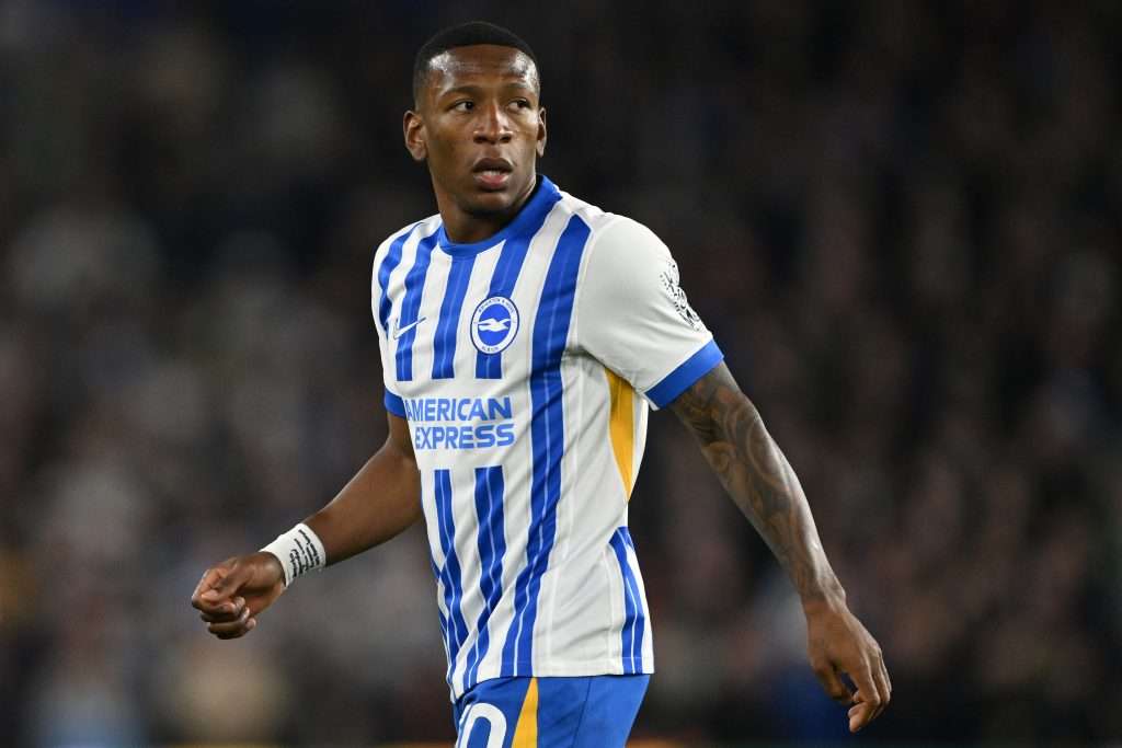 Il Milan vicino a un accordo con il Brighton per Pervis Estupinan