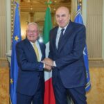 Il Ministro Crosetto incontra l'inviato speciale USA per l'Ucraina all'Expo Osaka 2025