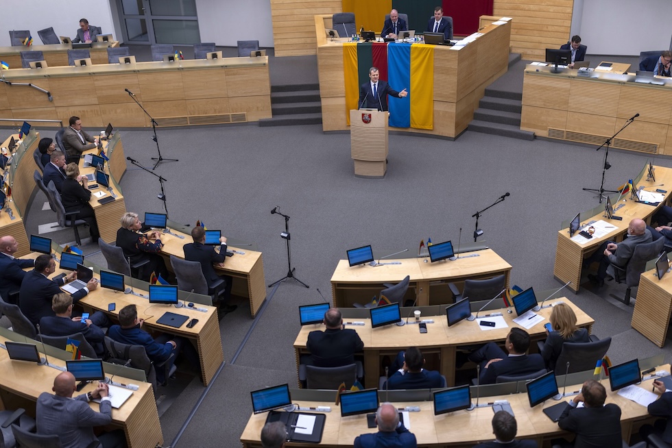 Il primo ministro lituano si dimette per conflitto d’interessi