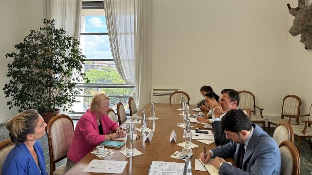 Il Sottosegretario Silli incontra Jean Beagle di IDLO per una mobilità equa nell'UE