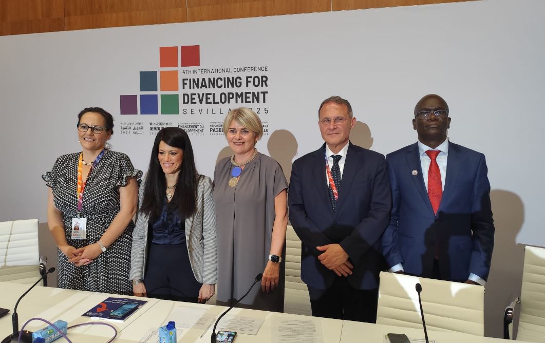 Il vice ministro Cirielli a Siviglia per la IV Conferenza Internazionale sul finanziamento allo sviluppo