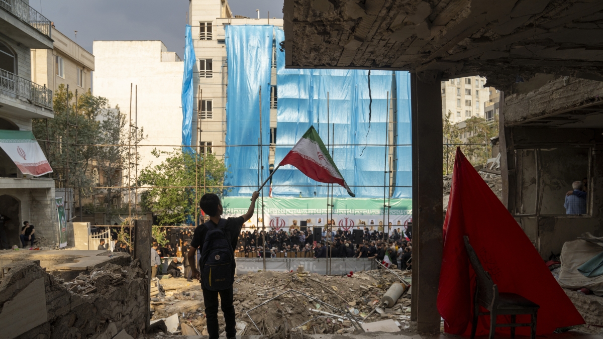 Israele, Iran e Hamas: Parolin sugli attacchi alla chiesa, «Dubbio legittimo»