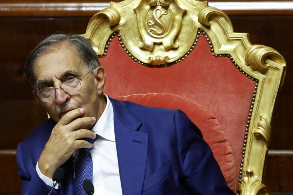 La Russa critica i senatori: "Devono impegnarsi di più"
