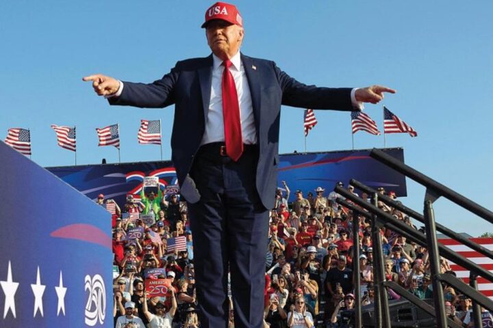 La stipula e i cacciabombardieri: il 4 luglio con Trump