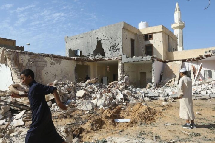Libia, divisione interna e sfide tra petrolio e immigrazione clandestina