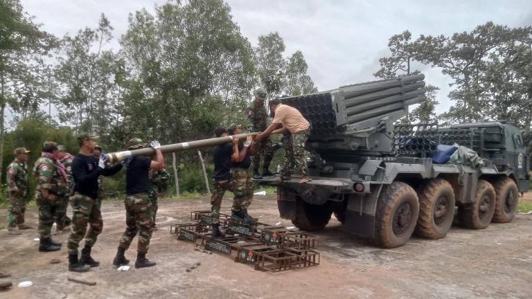 Missili e vittime nel Sudest asiatico