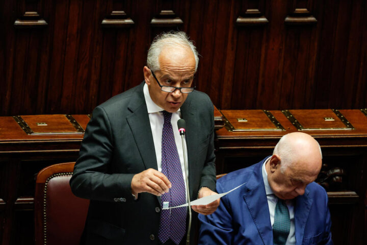 Piantedosi in audizione: «Sgomberate già 218 occupazioni massive» e 22mila agenti di polizia entro il 2025