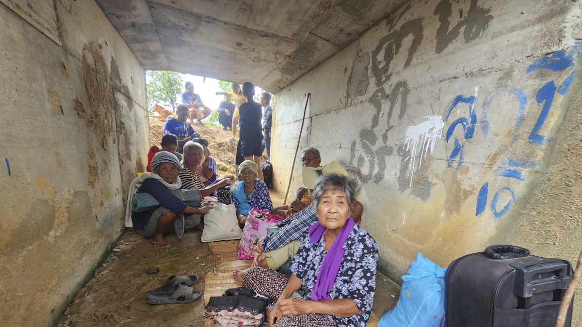 Scontri al confine Thailandia-Cambogia, Bangkok avverte: «Rischio guerra» e 138mila civili evacuati