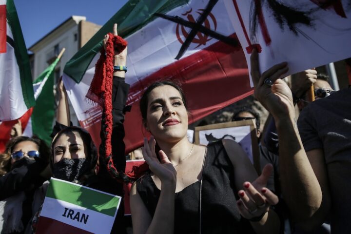 Studenti iraniani in Italia: motivi del loro numero crescente
