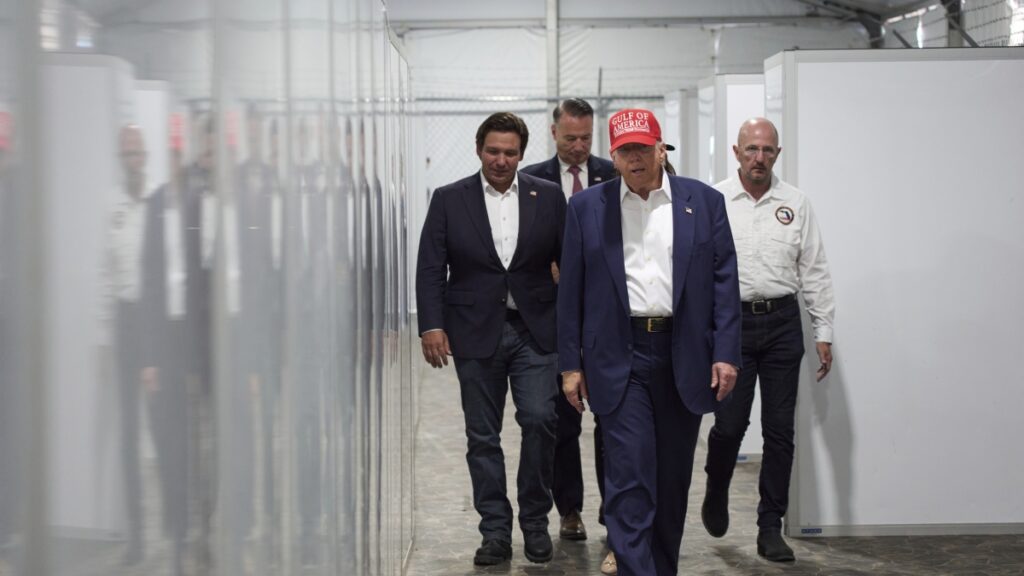 Trump approva la sua "grande legge" grazie al sì del Senato, rilievo per Vance