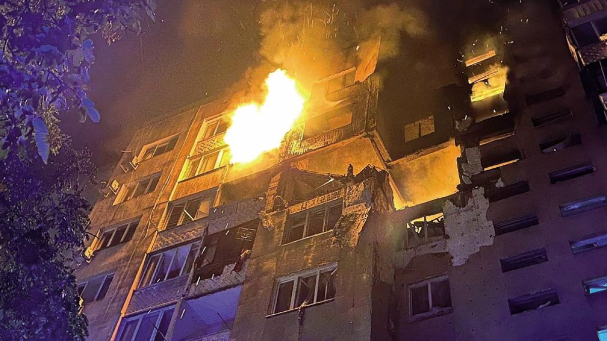 Trump e Putin al telefono per un’ora, il Cremlino ribadisce: «Non ci ritiriamo»