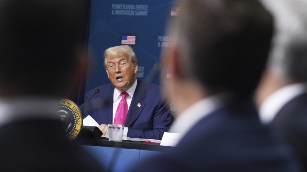 Trump esclude la fornitura di supermissili all'Ucraina e avverte: «Kiev non colpisca Mosca»