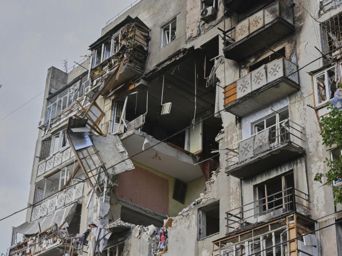 Ucraina - Russia, ultime notizie in diretta | Zelensky annuncia nuovo ddl anticorruzione e raid russi su Odessa