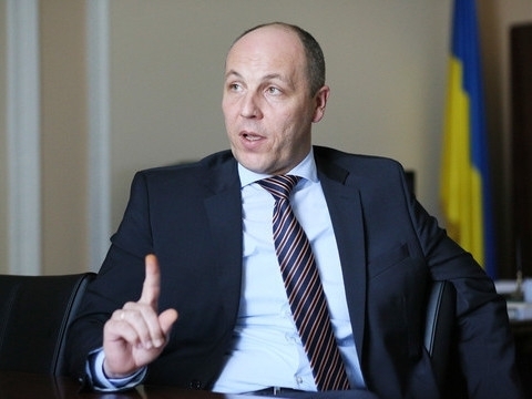 Parubiy assassinato a Leopoli: omicidio politico scuote l’Ucraina