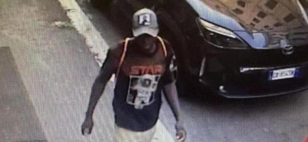 Aggressione e stupro a Roma: arrestato un 26enne immigrato, scoppia la polemica politica