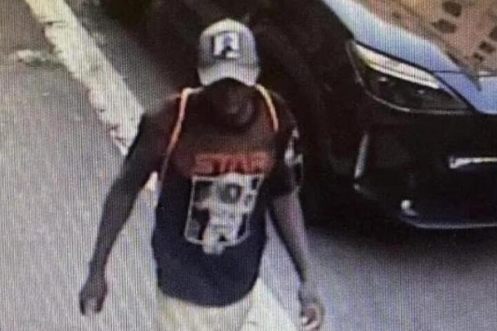 Aggressione e stupro a Roma: arrestato un 26enne immigrato, scoppia la polemica politica