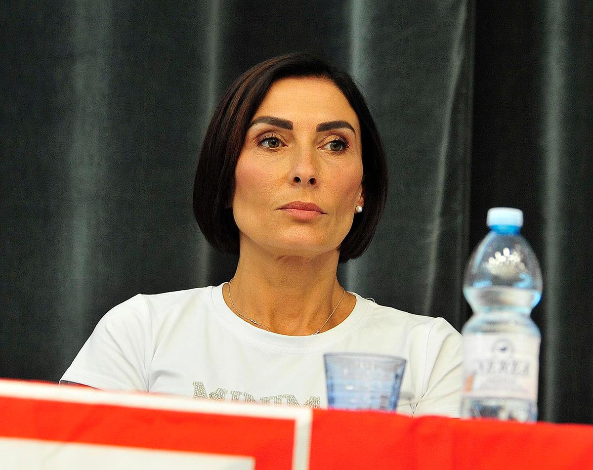 Alessia Morani denuncia il furto di immagini personali su forum sessista: “Reagiremo insieme”