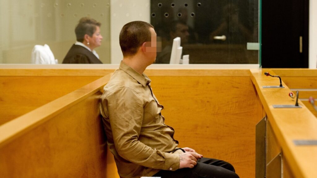 Alexander K. si aggiorna su TikTok dopo 12 anni per femminicidio e pubblica un libro