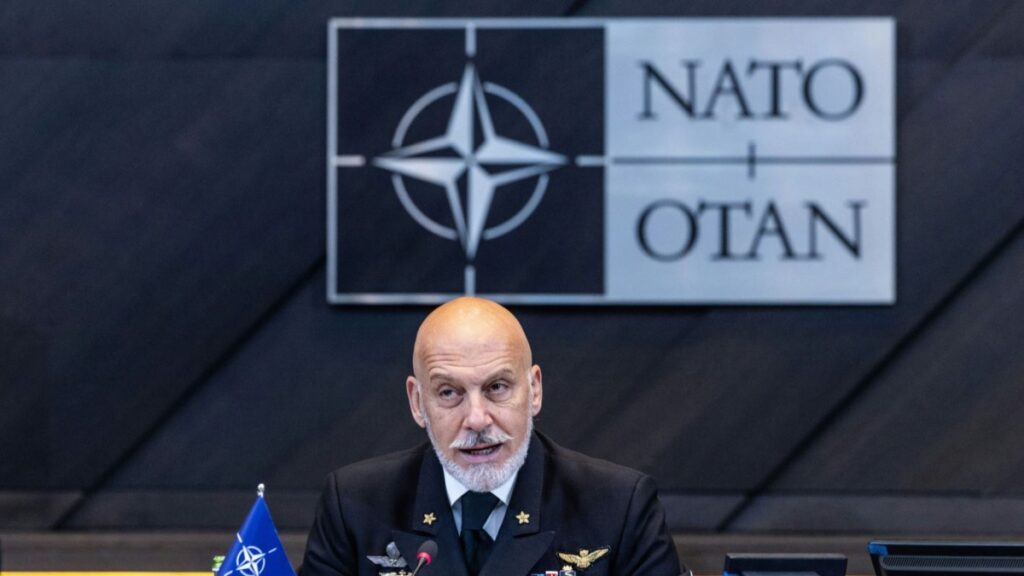 Cavo Dragone: aumenteremo gli aiuti militari a Kiev e sanzioni più severe per la Russia