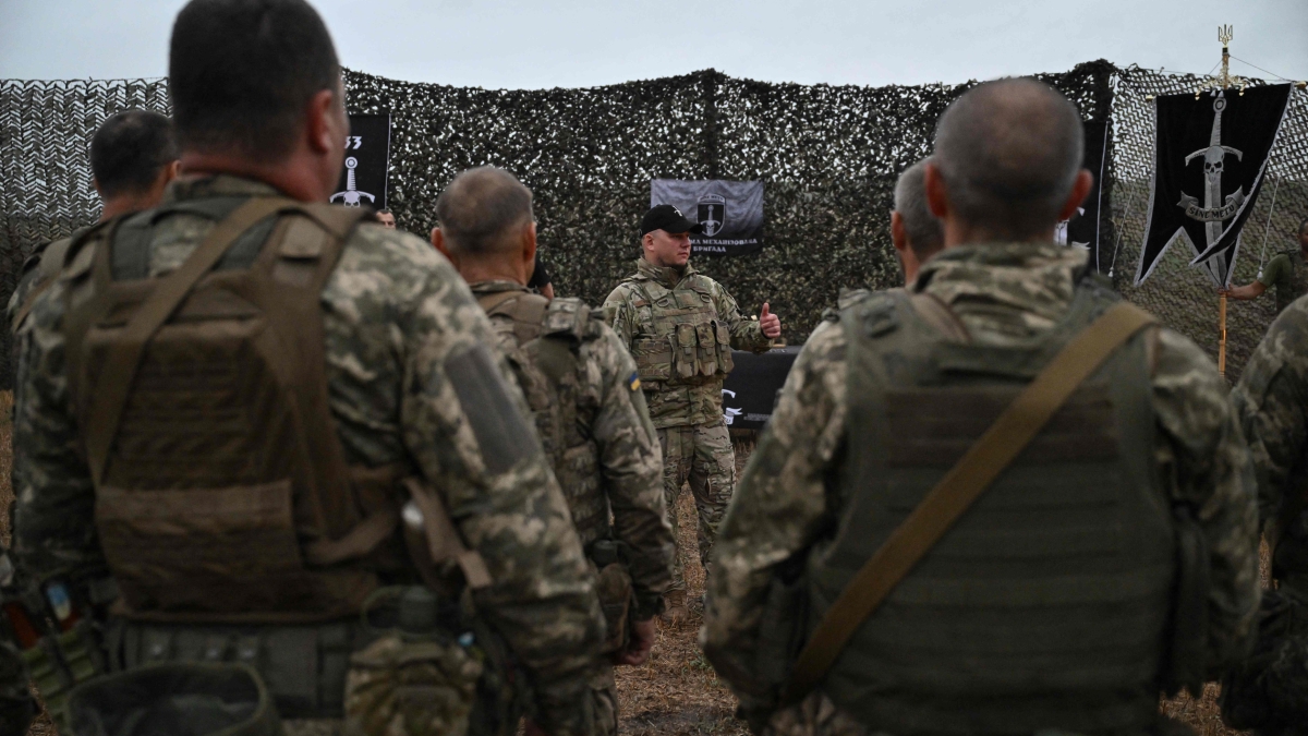 Donbass, linea di fronte e Crimea: i nodi per un accordo tra Mosca e Kiev