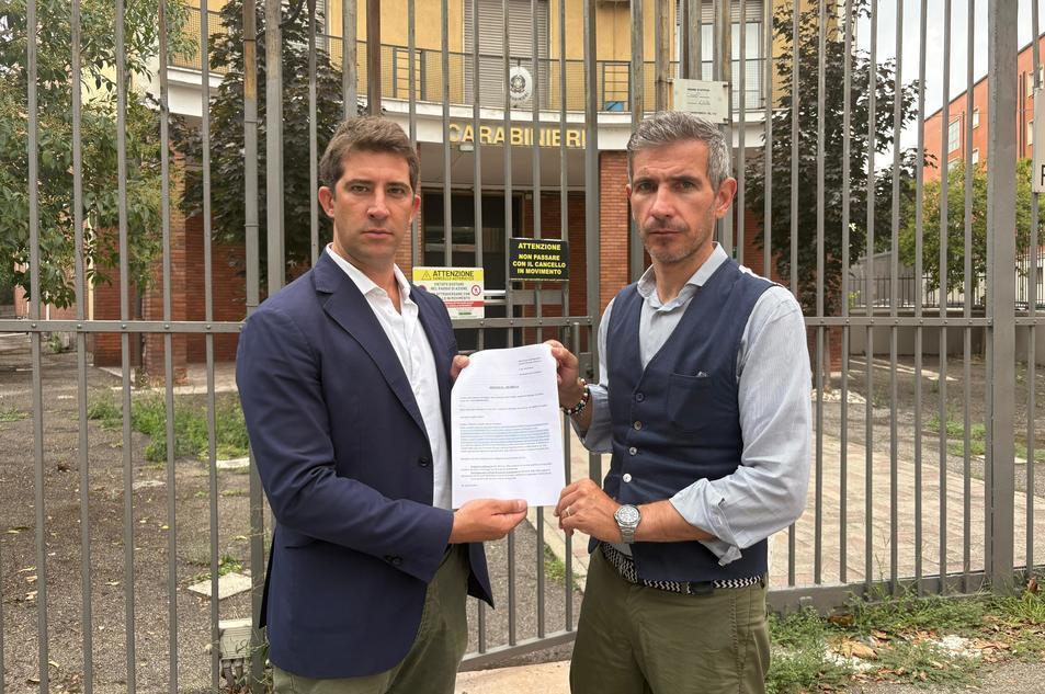 FdI denuncia il Comune di Bologna per la distribuzione di pipette in alluminio per il crack