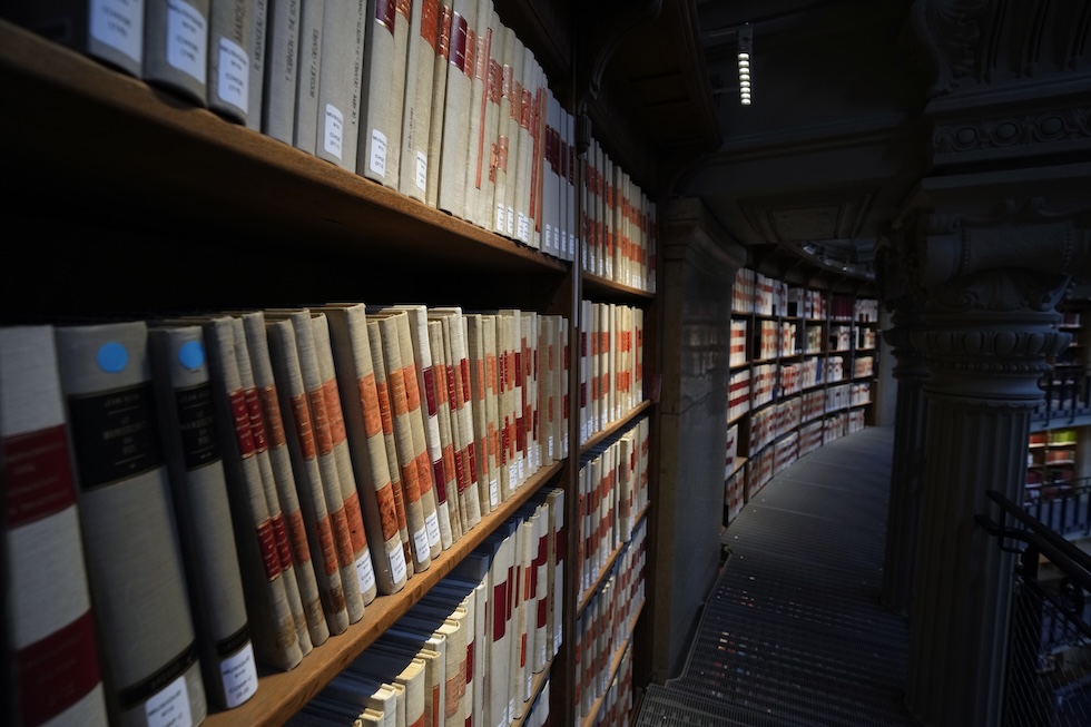 Furti e sostituzioni: la saga del colpo ai libri russi rari nelle biblioteche europee