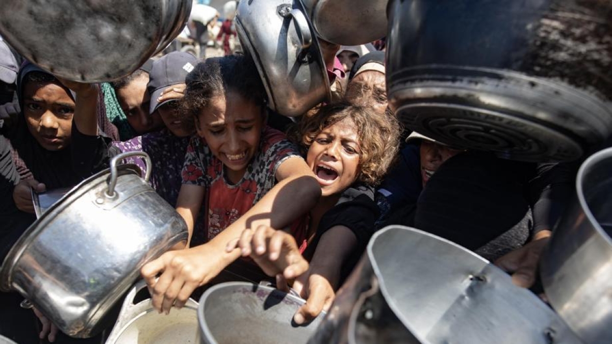 Gaza, il rapporto Onu segnala una carestia: raddoppiate le famiglie denutrite in quattro mesi