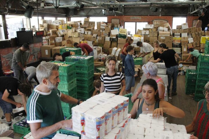 Genova, 31 agosto 2025: la Global Sumud Flotilla parte per portare aiuti a Gaza