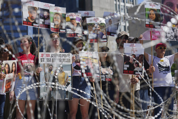 Gli impatti dei video degli ostaggi in Israele