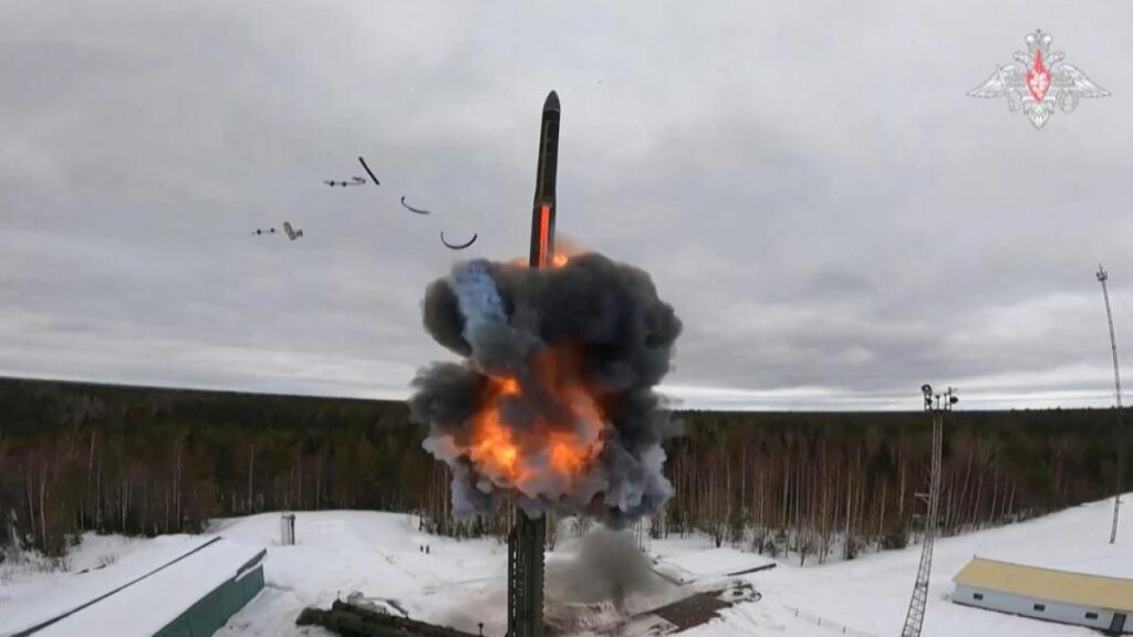 I missili ipersonici Oreshnik di Putin in Bielorussia