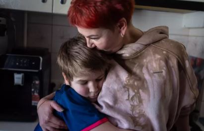 Il 47% degli ucraini sperimenta alti livelli di stress, nuovo studio UNICEF rivela