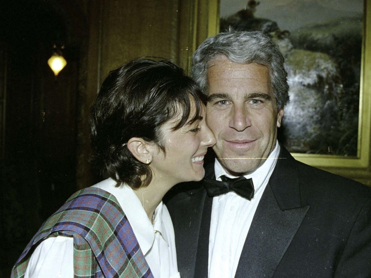 Il caso Epstein e le misteriose morti: si contano 22 vittime collegate