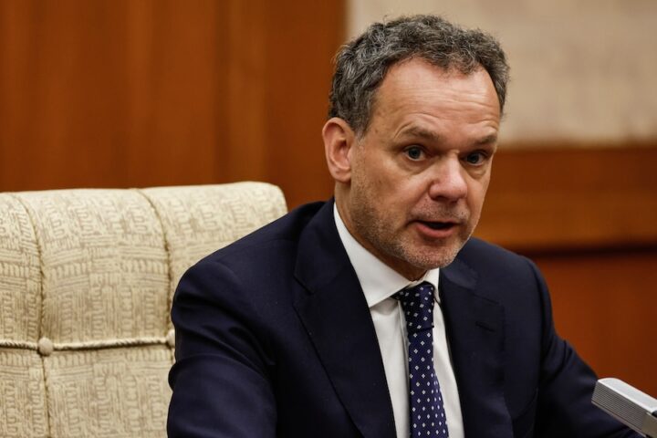 Il partito centrista NSC si ritira dalla coalizione di governo olandese dopo le dimissioni di Caspar Veldkamp