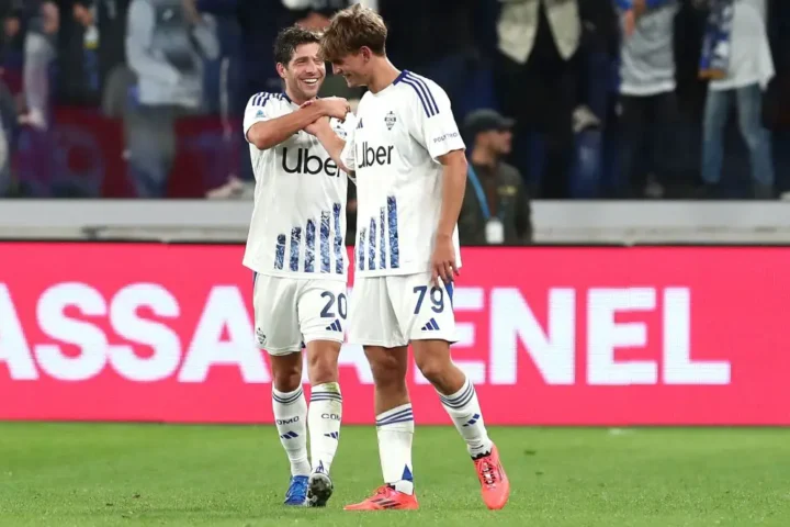 Il Tottenham presenta una nuova offerta di 50 milioni per Nico Paz del Como