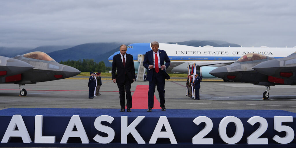 Il vertice in Alaska si conclude con vantaggi significativi per Putin e senza concessioni sulla guerra in Ucraina