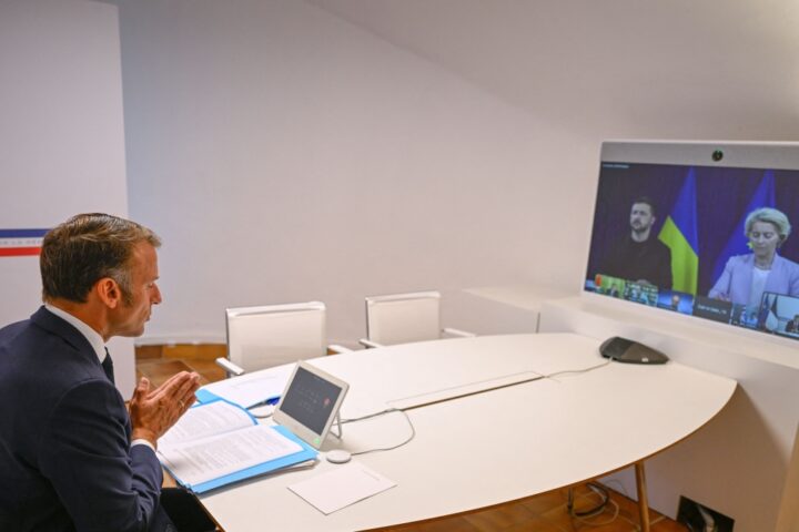 Il vertice odierno alla Casa Bianca: che impegno avrà Donald Trump per proteggere l'Ucraina?