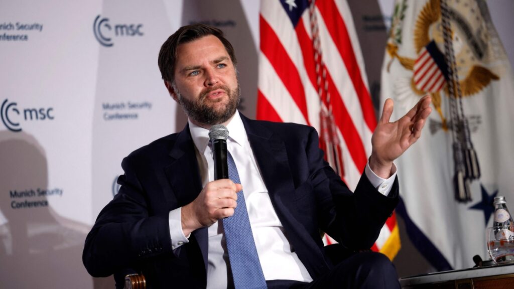 JD Vance rivela la sua ossessione per gli Ufo e chiede verità