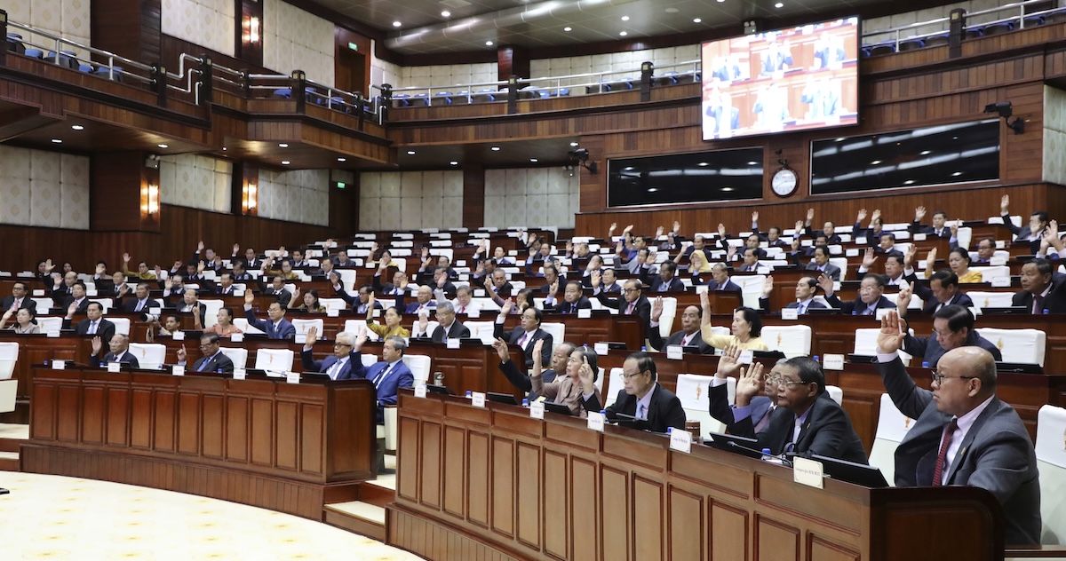 La Cambogia approva legge per revocare cittadinanza a chi colluso con nazioni straniere