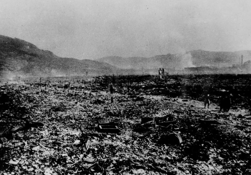 La Croce Rossa Italiana commemora Hiroshima e Nagasaki: vietato ripetere la storia. Nuovo convoglio di cibo per Gaza in partenza