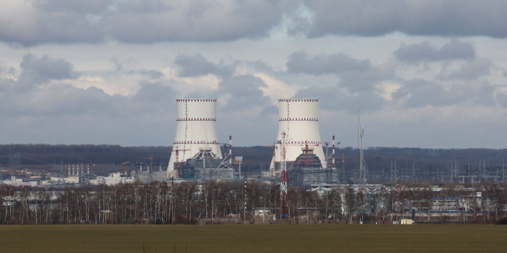 La Russia accusa l'Ucraina di un attacco a una centrale nucleare di Kursk, incendio senza gravi conseguenze