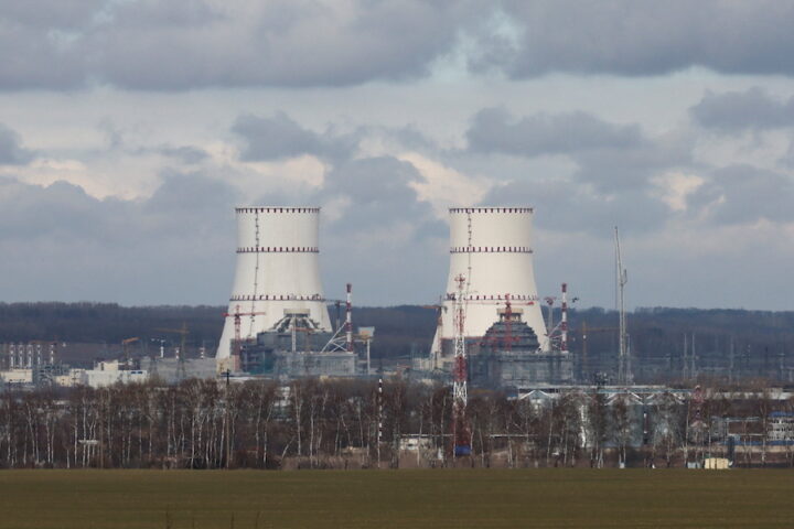 La Russia accusa l'Ucraina di un attacco a una centrale nucleare di Kursk, incendio senza gravi conseguenze