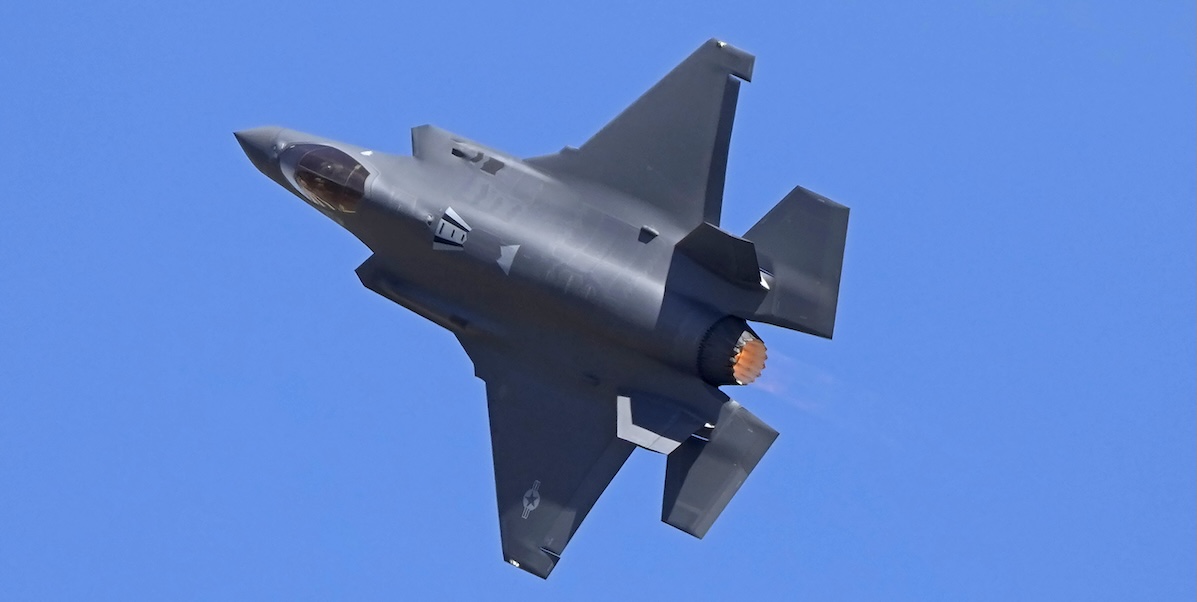 La Spagna rinuncia all'acquisto degli F-35 statunitensi, riferisce El País