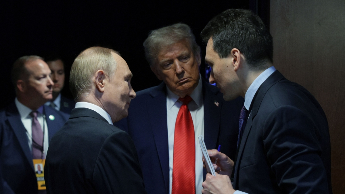 L'ira degli ucraini per il vertice Trump-Putin: "Rinforza Putin e prepara nuovi bombardamenti"