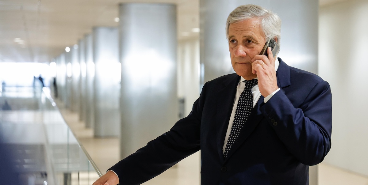 L'Italia lancia operazioni per paracadutare cibo e beni essenziali nella Striscia di Gaza