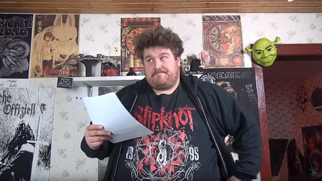 Quattromila bulli in Baviera contro lo Youtuber «Drachenlord»